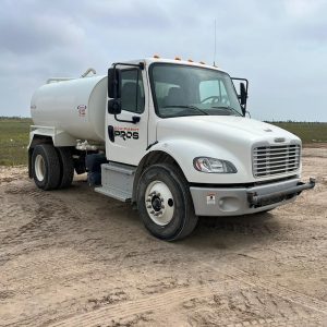 2023 FREIGHTLINER M2