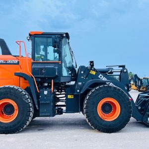 2024 Develon DL320-7