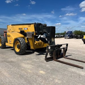 2017 CATERPILLAR TL1055D