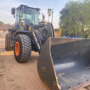 2023 DEVELON DL250-7