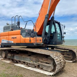 2018 DOOSAN  DX300LC-5