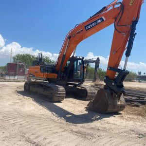 2022 DOOSAN  DX300LC-5