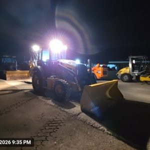 2023 DEERE  320P