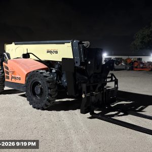 2015 JLG 1255