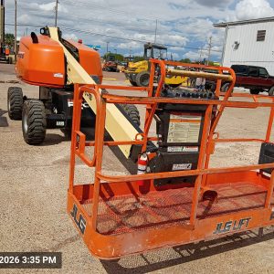 2016 JLG  400S