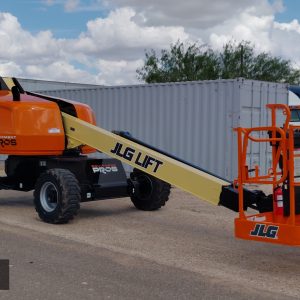 2018 JLG  400S